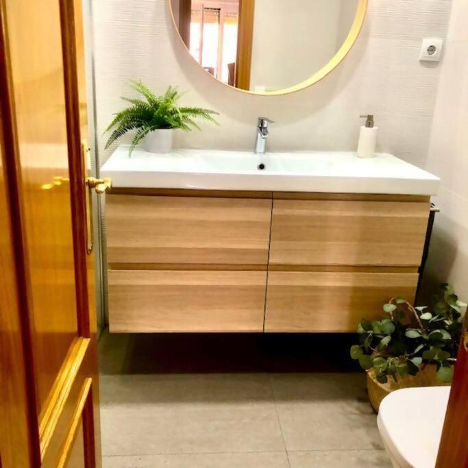 Nuevo Con Piscina A 2 Minutos Estacion Tren Ave Apartment Сарагоса Екстериор снимка
